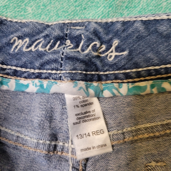 Maurices Thick stitch Jeans Size 13/14 - Picture 4 of 6